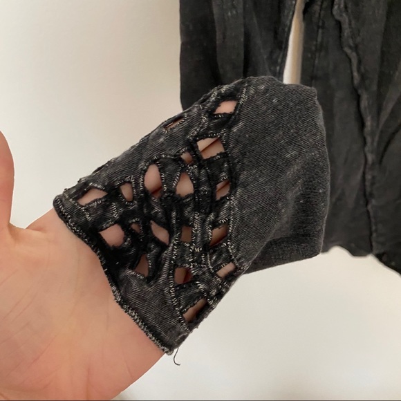 Top - Picture 3 of 3